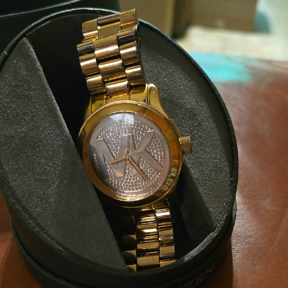 Michael Kors Gold-Tone Bracelet Watch Runway